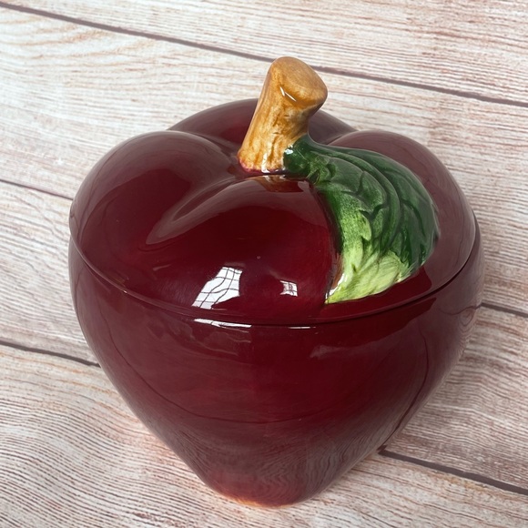 Apple shaped large bowl with lid red ceramic ack brand - Picture 4 of 11